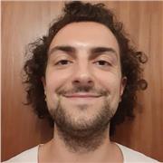 Appassionato di inglese molto ferrato in grammatica e lessico offre lezioni su misura